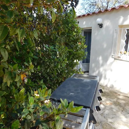 Clos St Joseph Villa Cassis